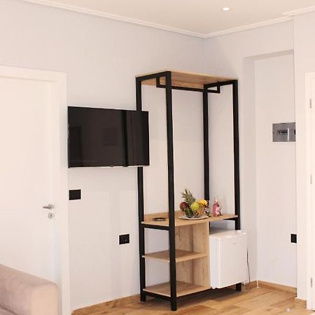 סרנדה Bebi Hotel And Apartments מראה חיצוני תמונה