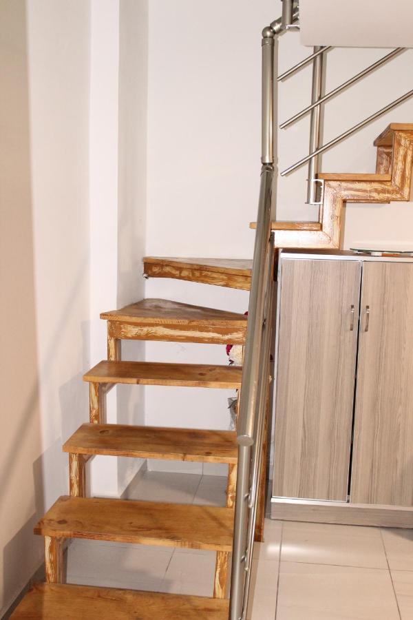 סרנדה Bebi Hotel And Apartments מראה חיצוני תמונה